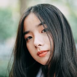 Aisha R.